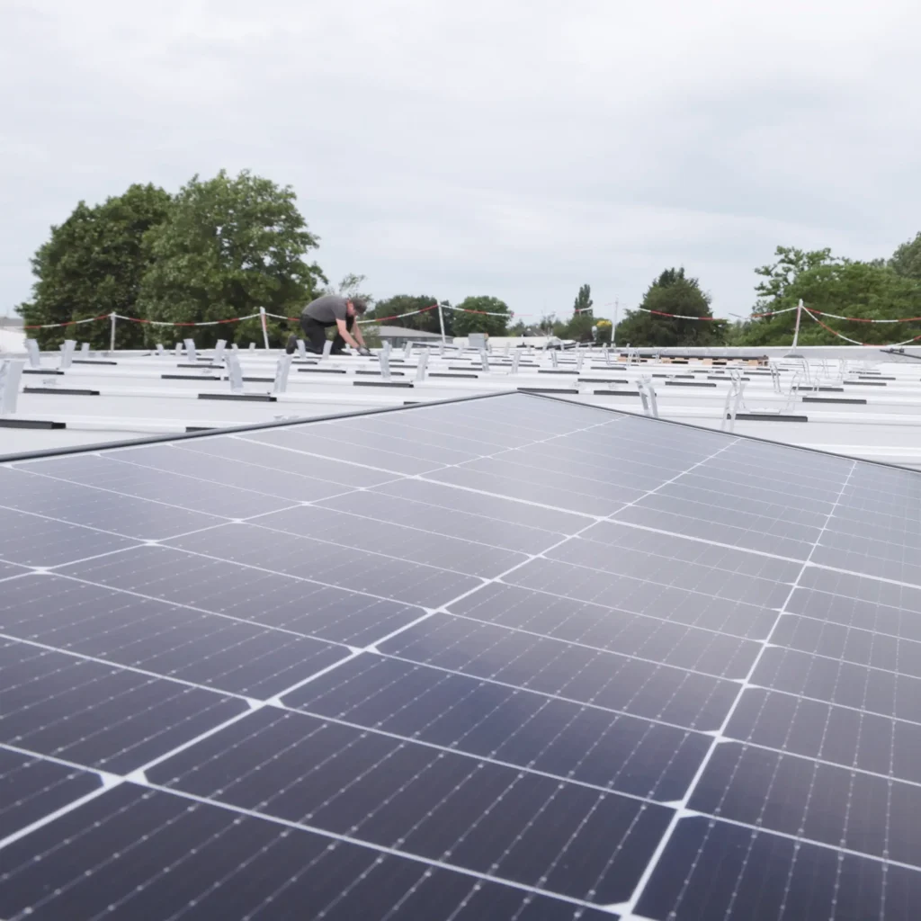 Bild zur Historie Dach Solaranlage